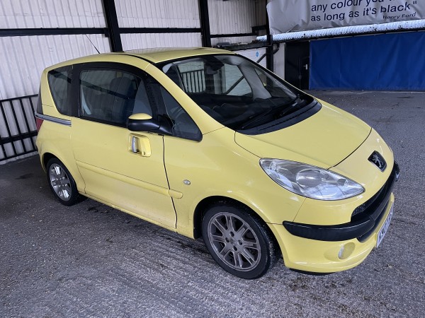 2007 PEUGEOT 1007 in Buckingham, Buckinghamshire